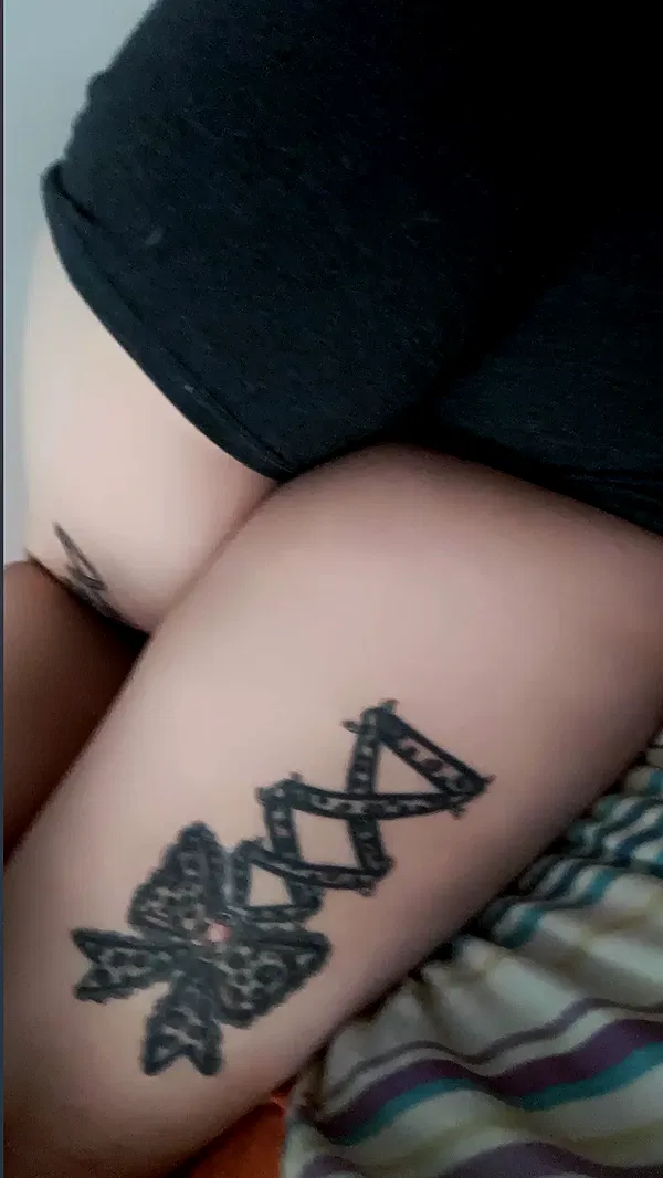 moonyyyya moonyyyya archive image