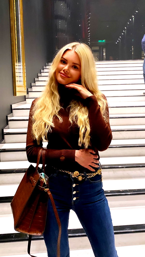 nastya_danillova instagram image archive image