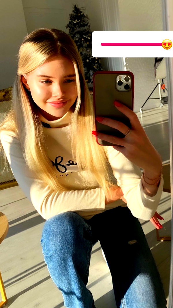 nastya_danillova instagram image archive image
