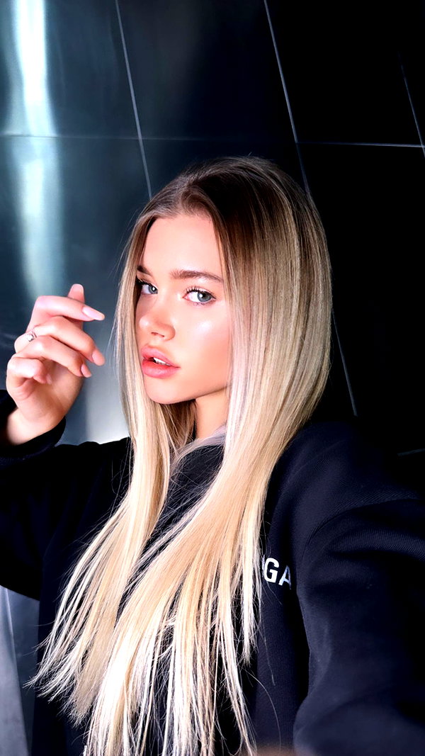 nastya_danillova instagram image archive image