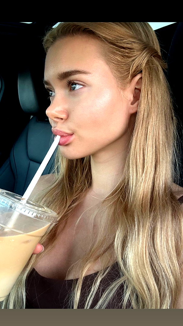 nastya_danillova instagram image archive image