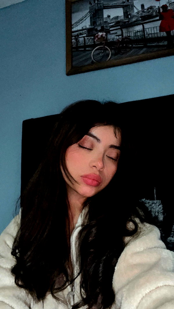 naye_sanchezz1 naye_sanchezz1 archive image