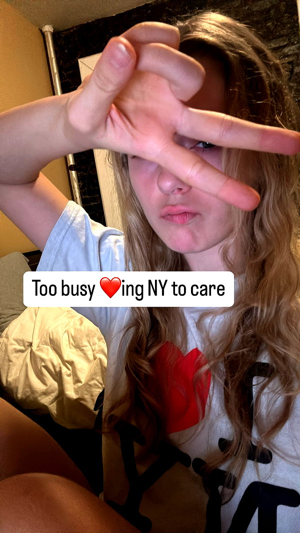 nefariouslarratt instagram image archive image