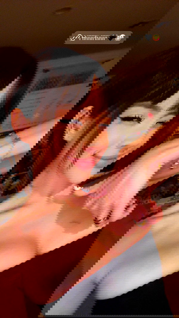 neiimaaa neiimaaa archive image