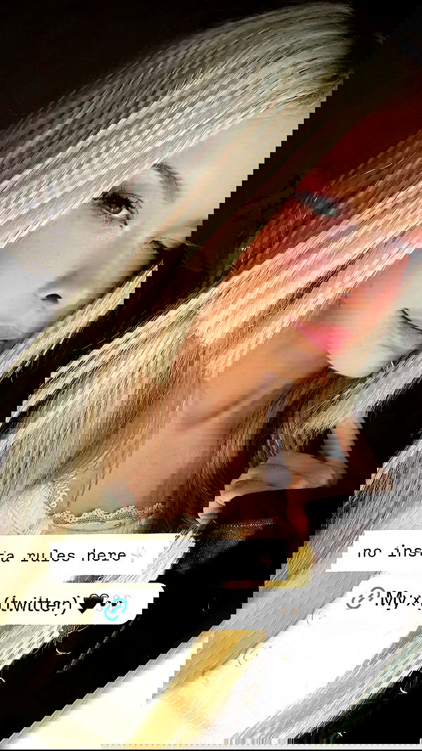 neondemoni image ~ Altpins