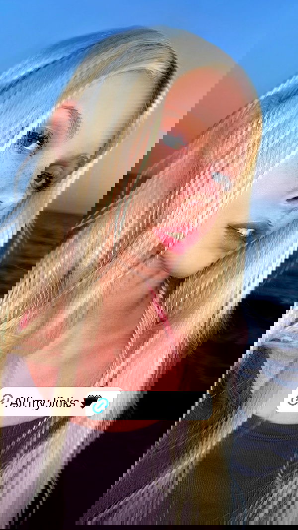 neondemoni image ~ Altpins