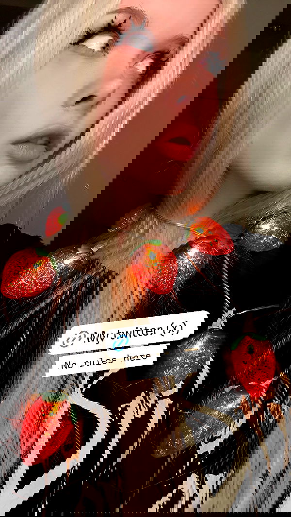 neondemoni image ~ Altpins