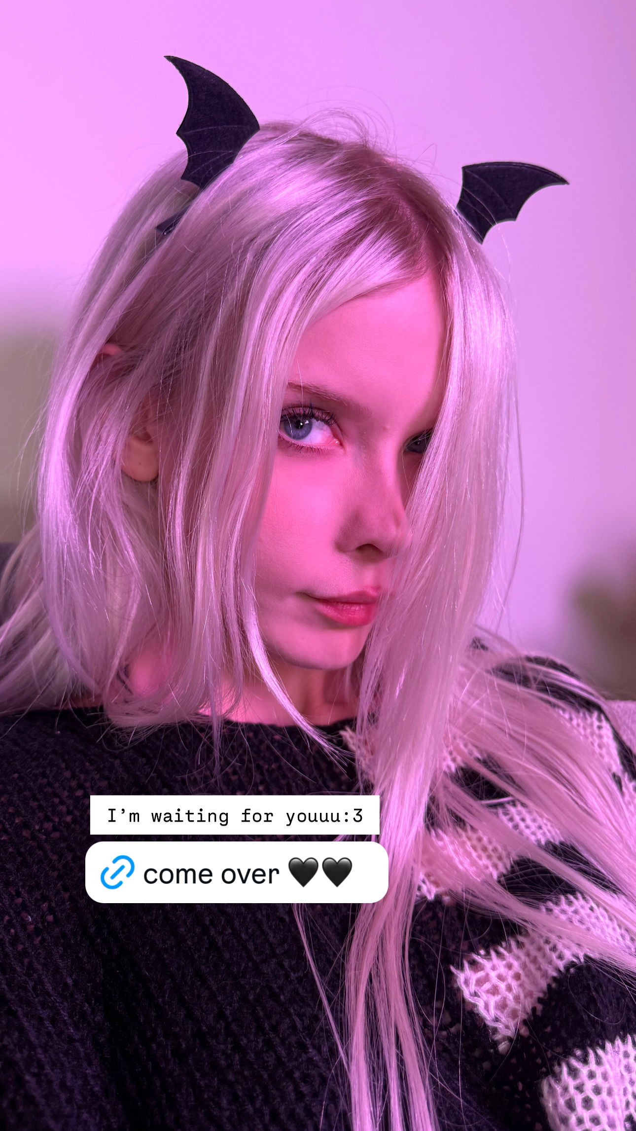 neondemoni instagram image archive image