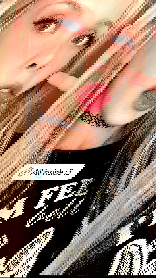 neondemoni image ~ Altpins