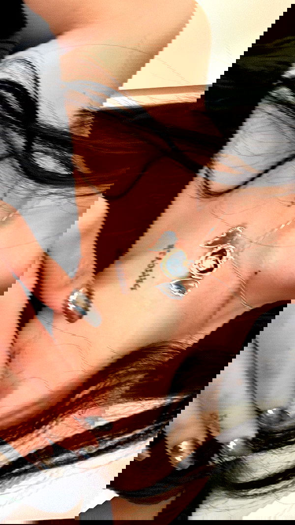 nessabarrett image ~ Altpins