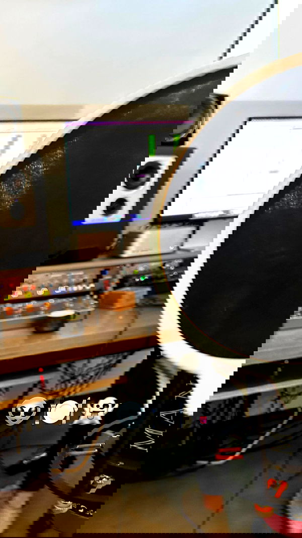 nessabarrett image ~ Altpins