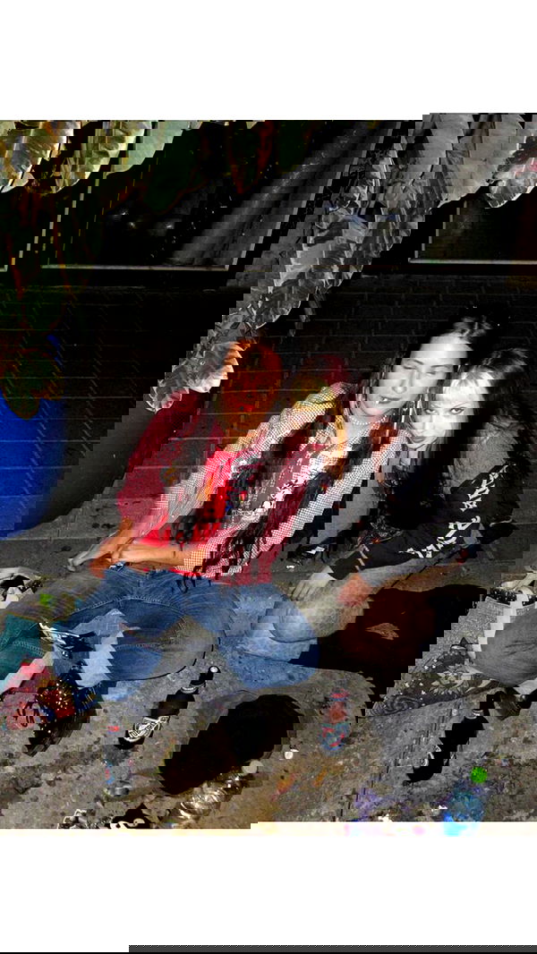 nettakatycat image ~ Altpins