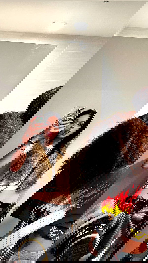 nevaaadaa nevaaadaa archive image