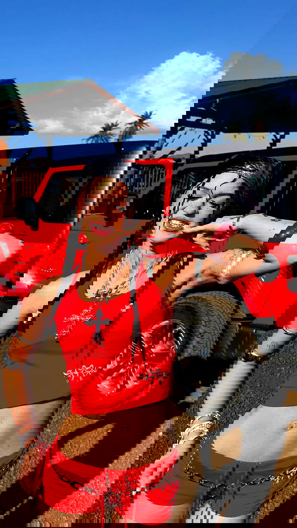 nevaaadaa nevaaadaa archive image