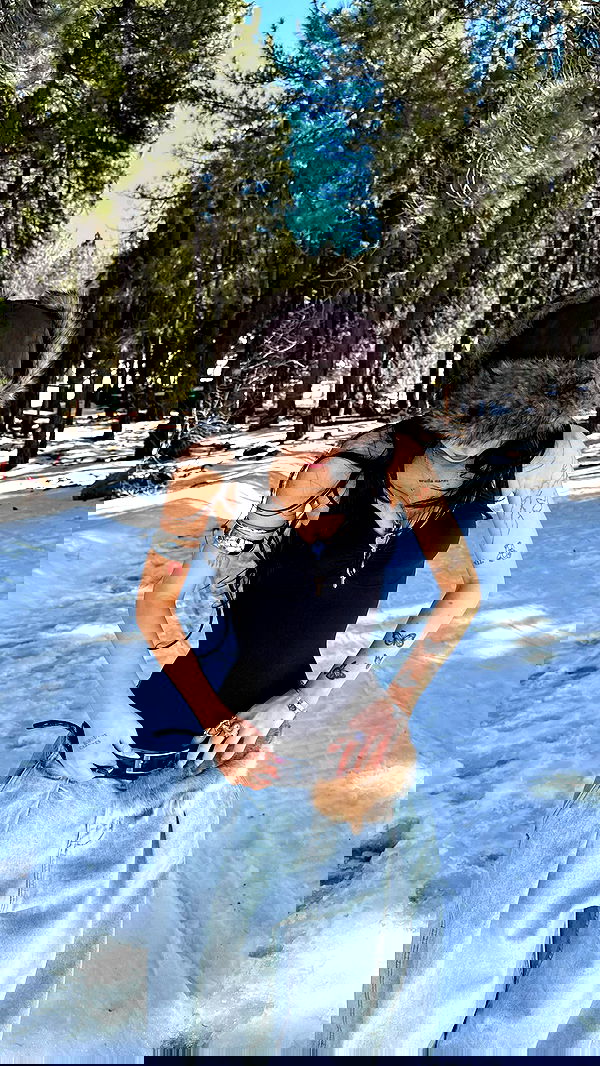 nevaaadaa nevaaadaa archive image