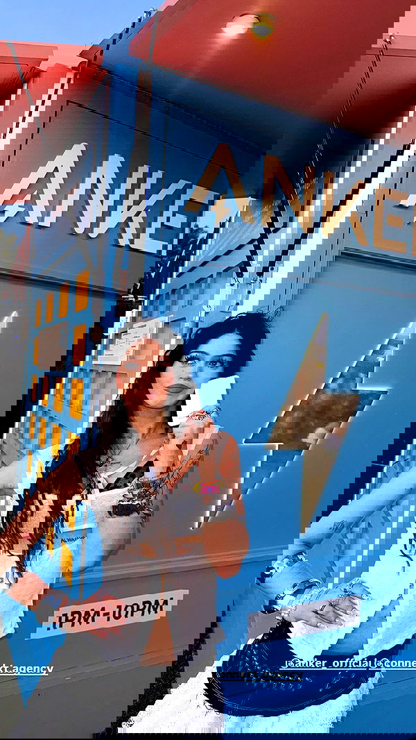 nevaaadaa nevaaadaa archive image