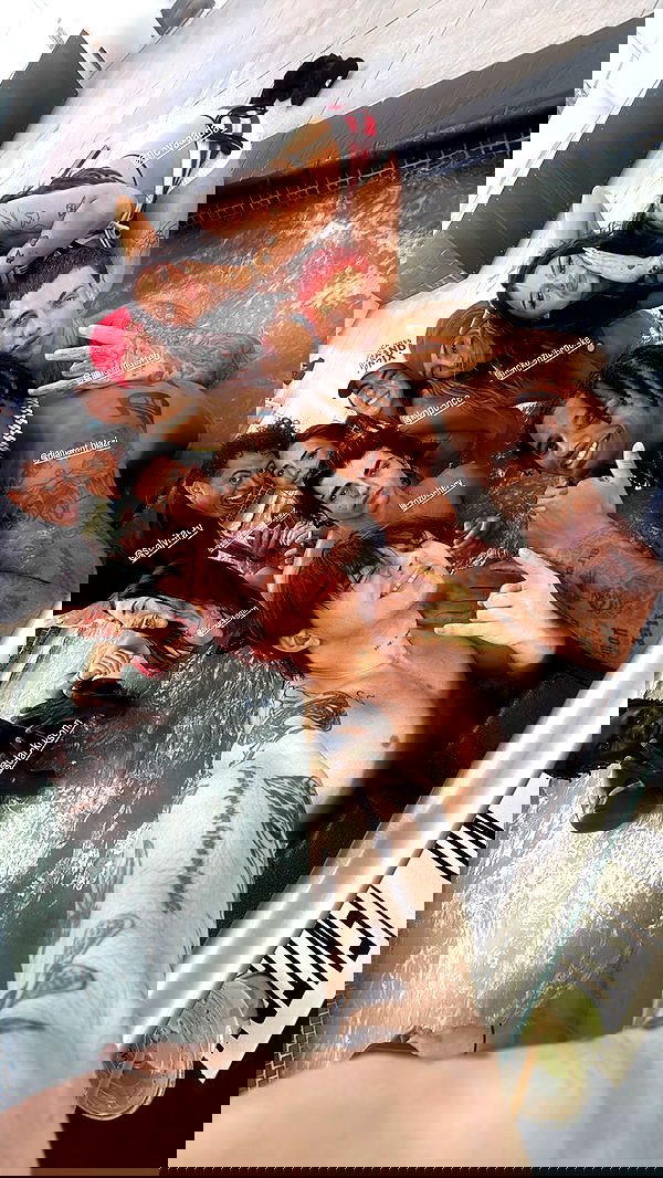 nevaaadaa nevaaadaa archive image