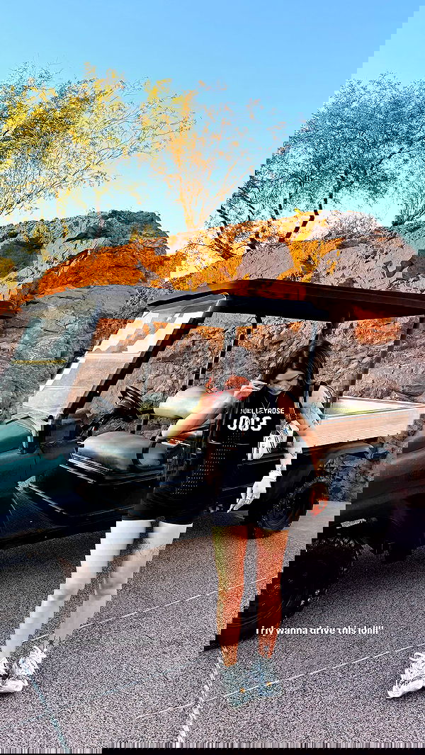 nevaaadaa nevaaadaa archive image