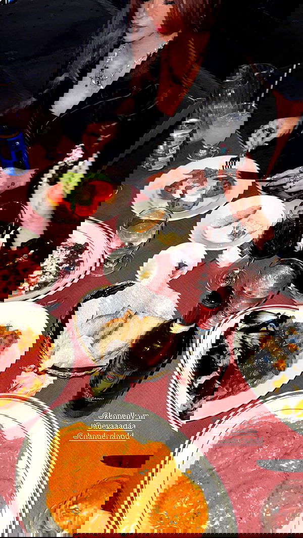 nevaaadaa nevaaadaa archive image