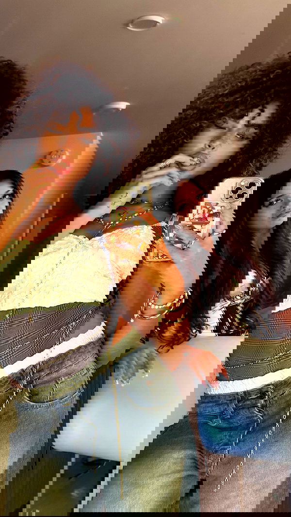 nevaaadaa nevaaadaa archive image