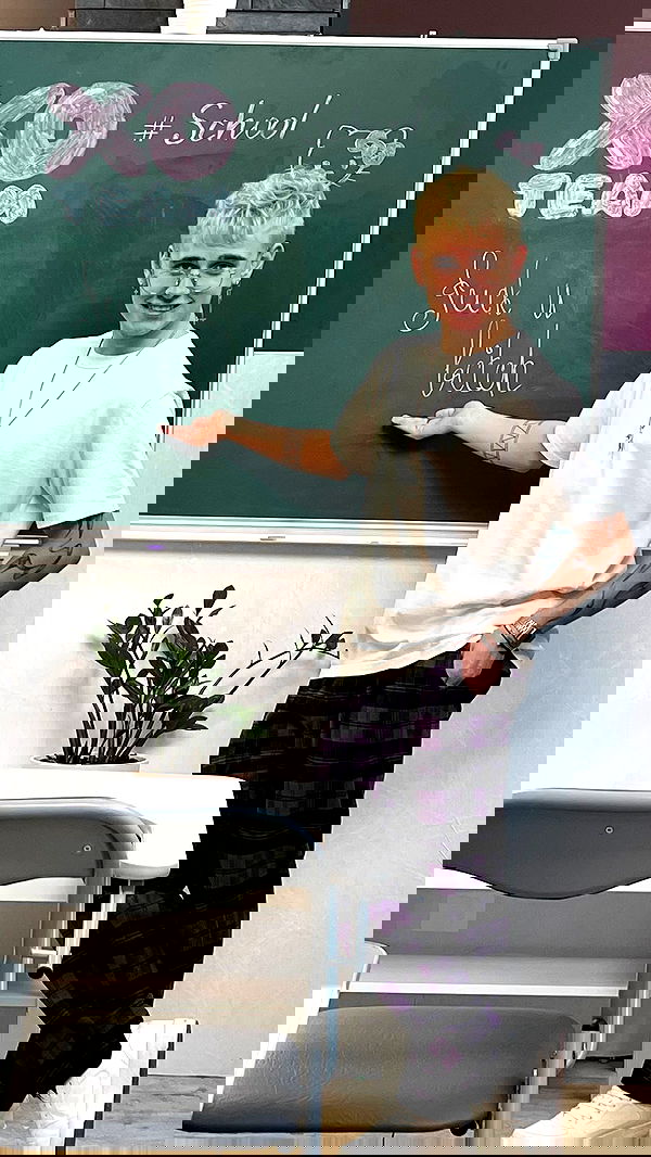 nevaaadaa nevaaadaa archive image