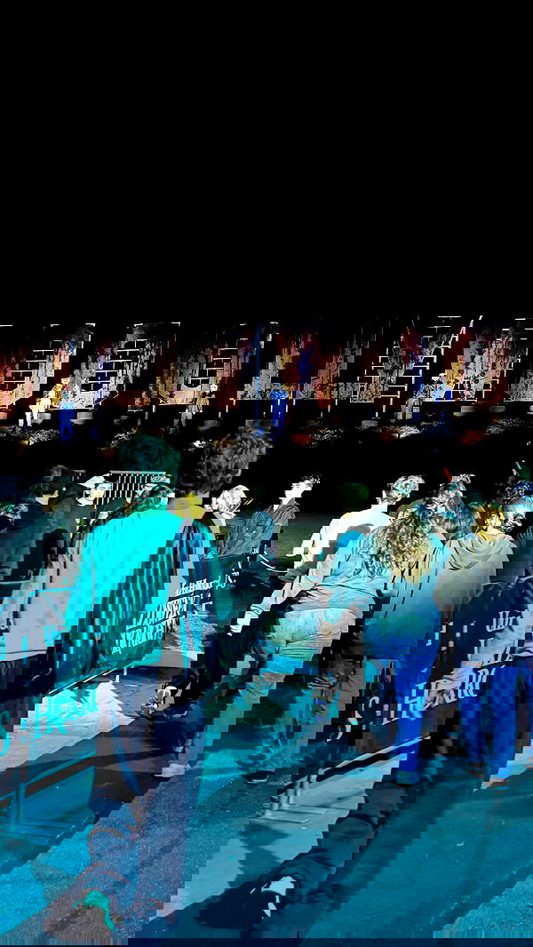 nevaaadaa nevaaadaa archive image