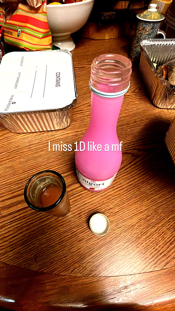 nicoleviado instagram image archive image