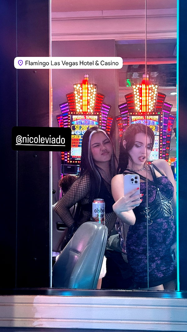 nicoleviado nicoleviado archive image