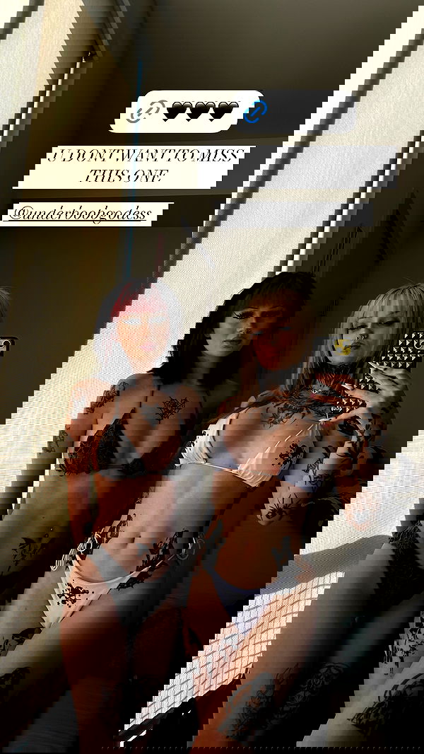 nikkibitez nikkibitez archive image