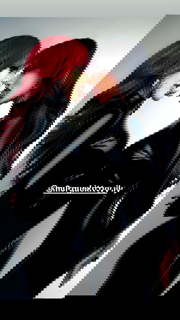 nikkibitez nikkibitez archive image