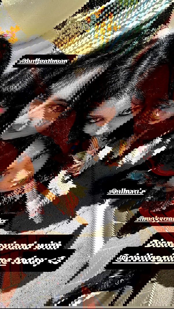 nikkibitez nikkibitez archive image