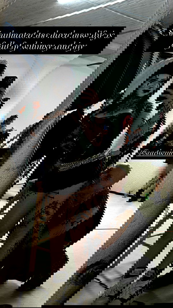 nikkibitez nikkibitez archive image