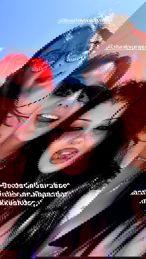 nikkibitez nikkibitez archive image