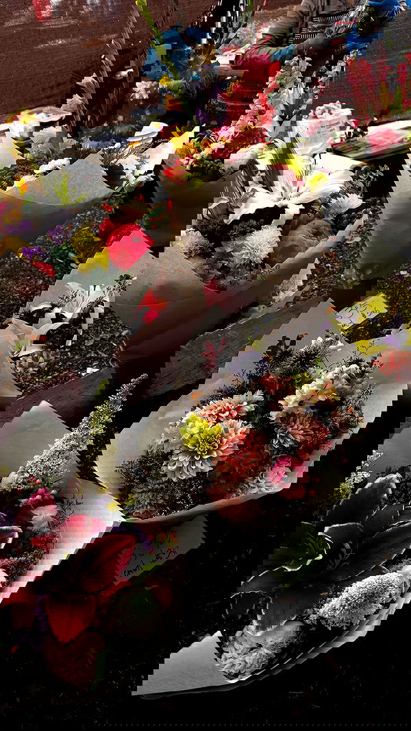 nikkibitez nikkibitez archive image