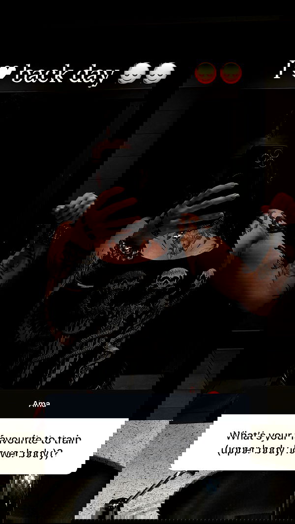 nikkibitez nikkibitez archive image