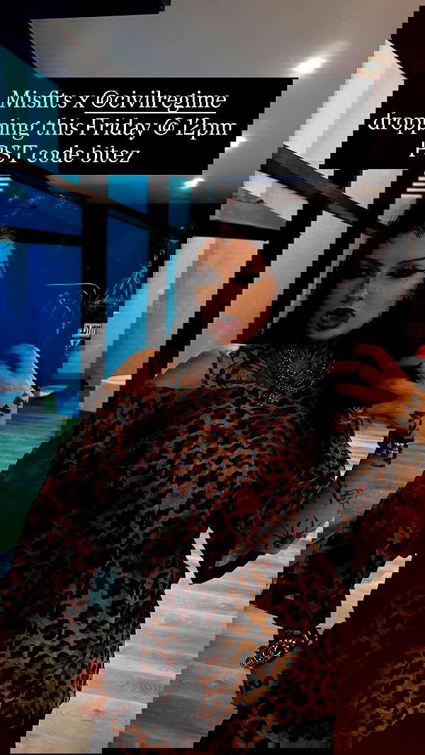 nikkibitez nikkibitez archive image