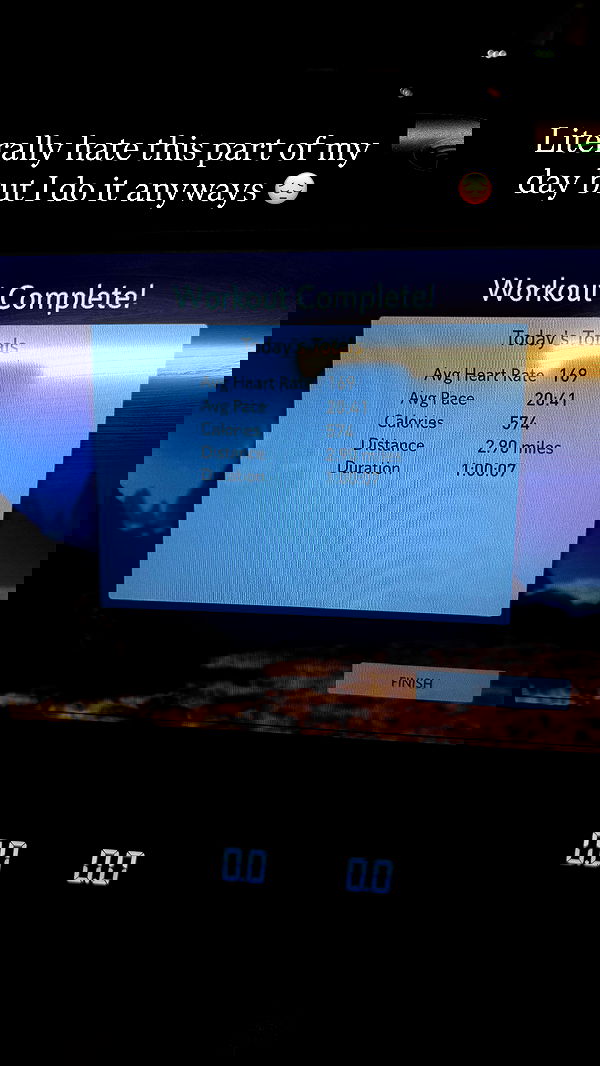 nikkibitez nikkibitez archive image