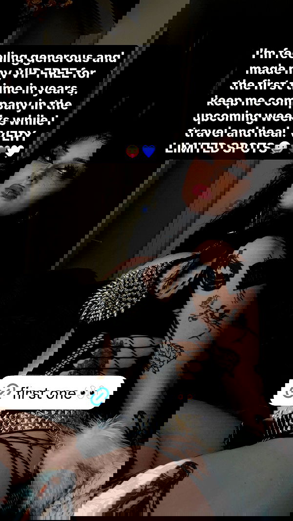 nikkibitez nikkibitez archive image