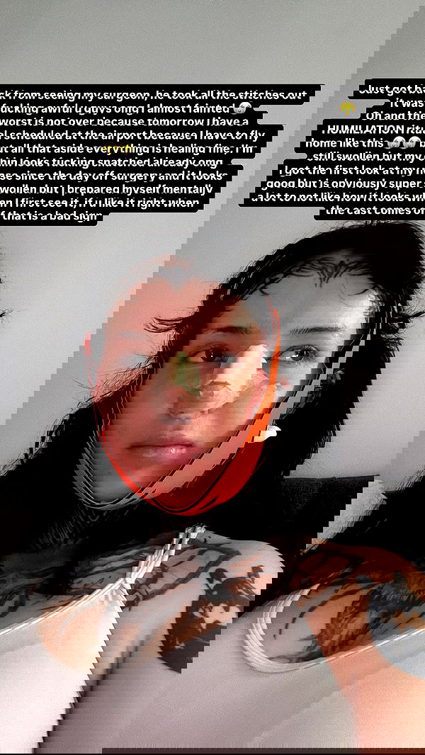 nikkibitez nikkibitez archive image