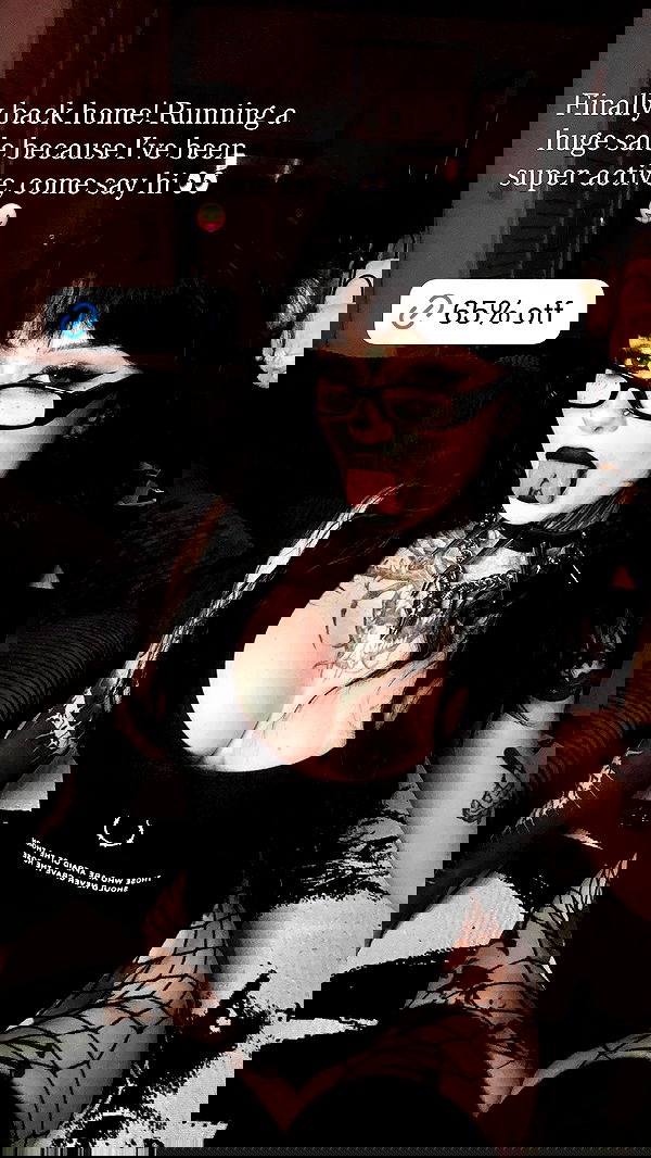 nikkibitez nikkibitez archive image