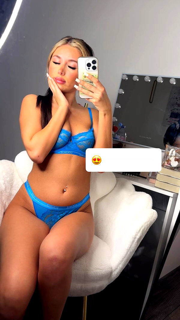 nikkic_xoxo_ nikkic_xoxo_ archive image