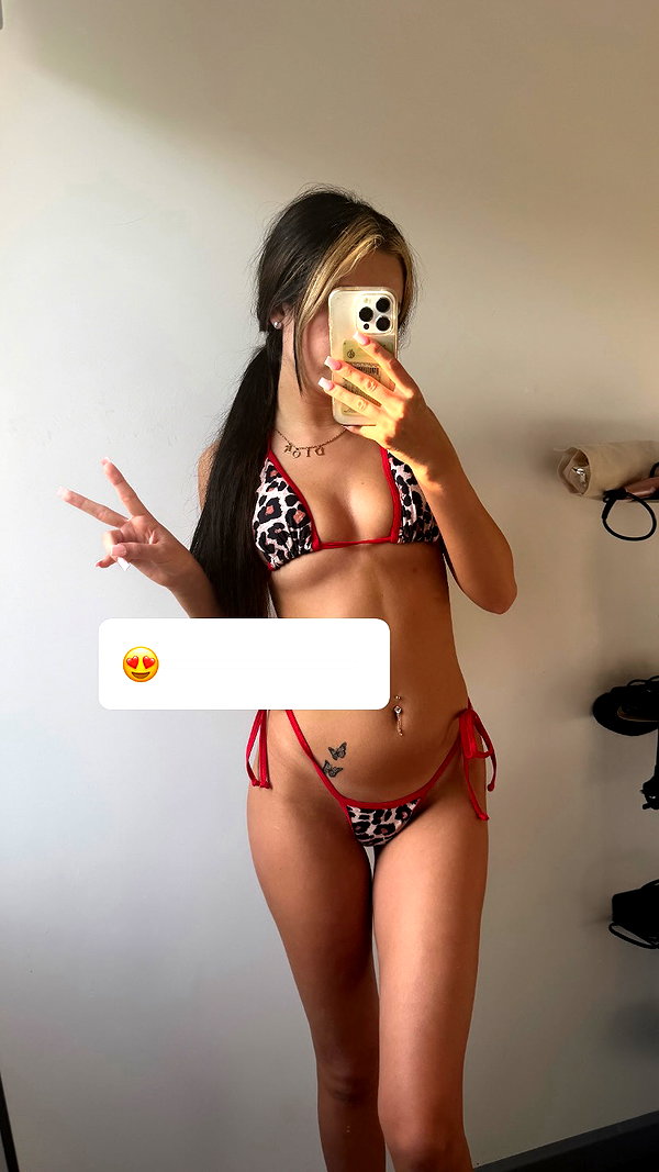 nikkic_xoxo_ nikkic_xoxo_ archive image