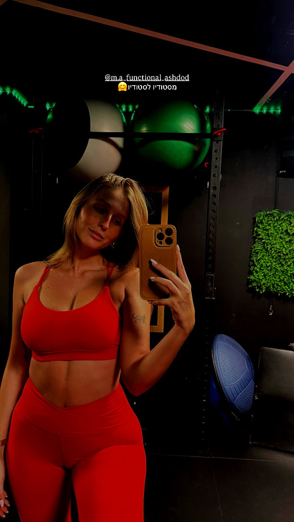 nikol.shishak instagram image archive image
