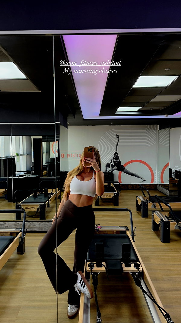 nikol.shishak instagram image archive image