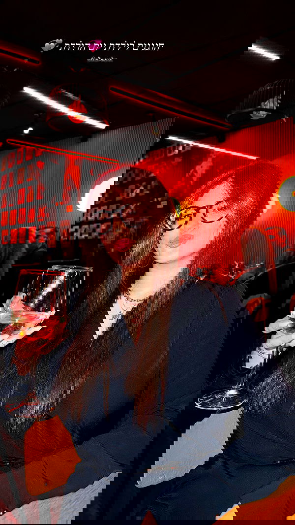 nikolll_._6 image ~ Altpins