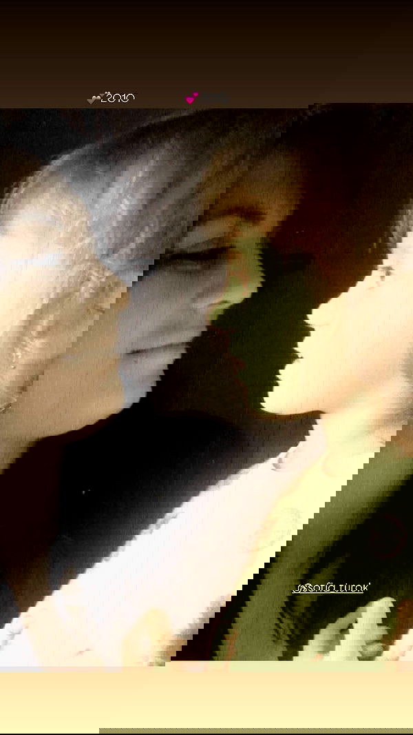 nikolll_._6 image ~ Altpins