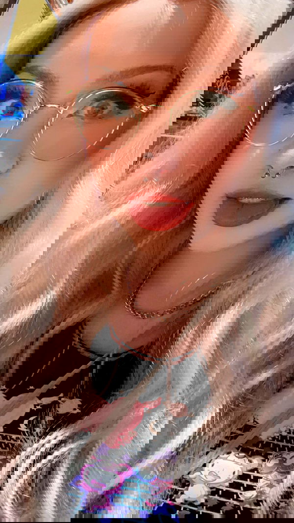 nixxi.cat nixxi.cat archive image