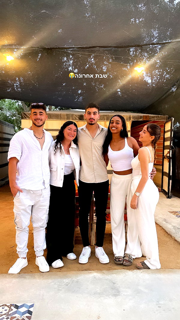 noa.asraff instagram image archive image