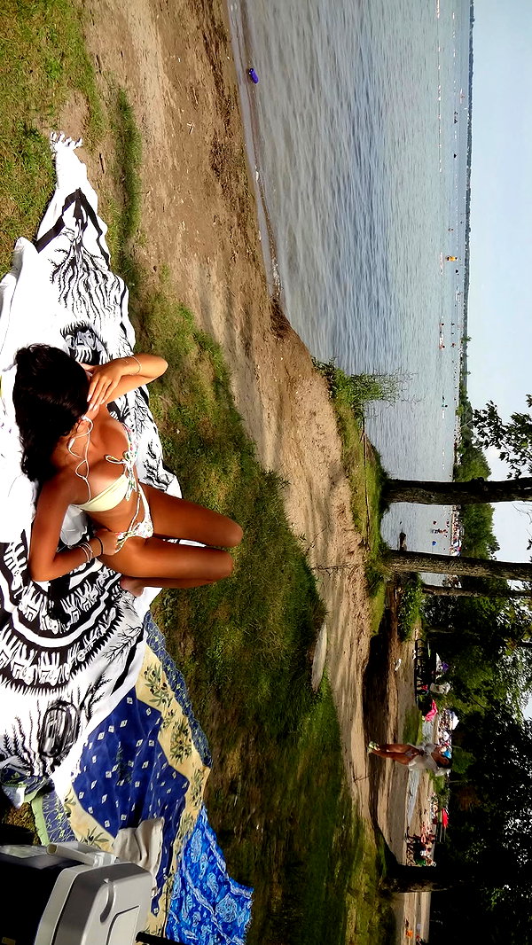 noa.burshtein noa.burshtein archive image