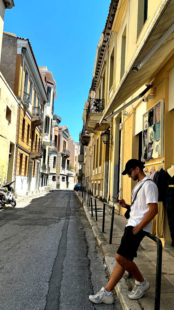 noa.danino_ instagram image archive image